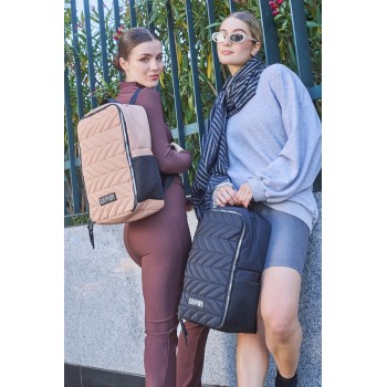 Mochila con Porta Mate