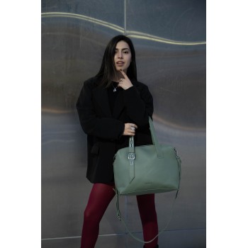 Cartera Strong